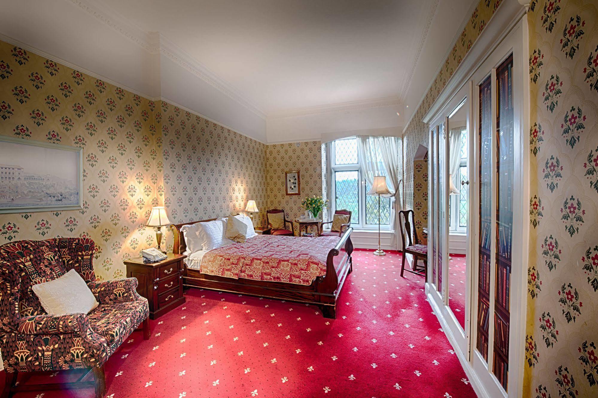 Miskin Manor Hotel Hensol Eksteriør billede