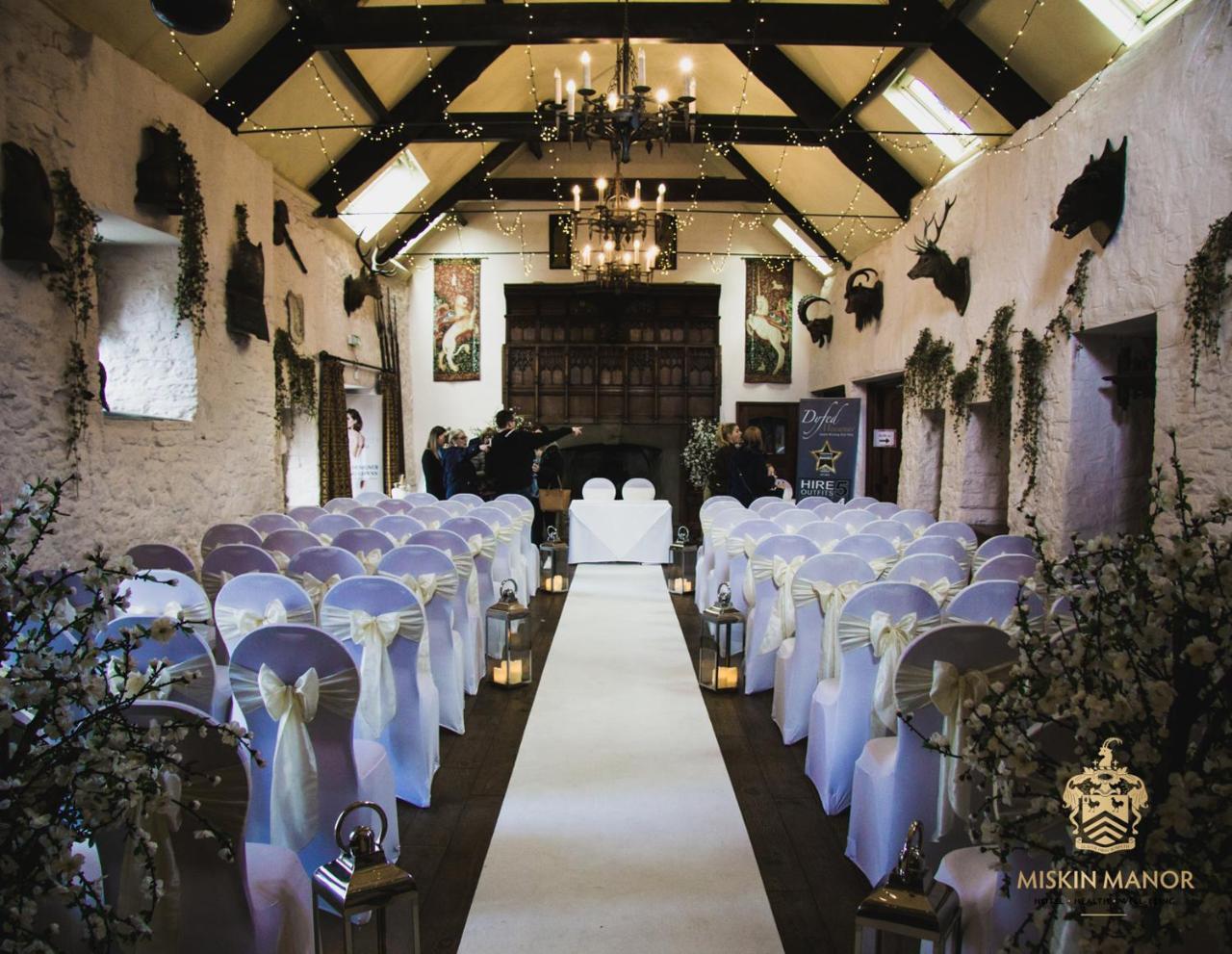 Miskin Manor Hotel Hensol Eksteriør billede